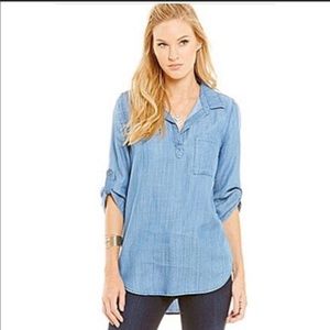 Skies Are Blue Alisson Chambray Top